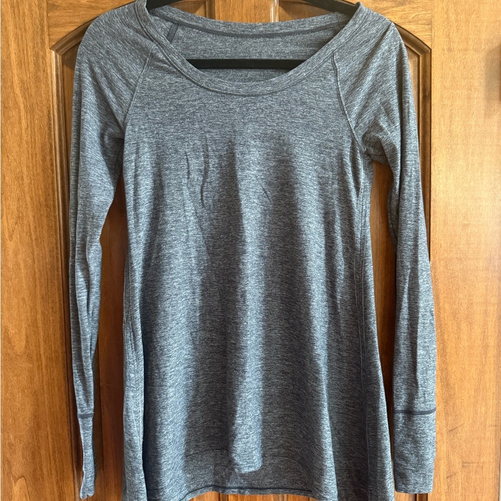 Lululemon Gray Long Sleeve Women's Top size 2
